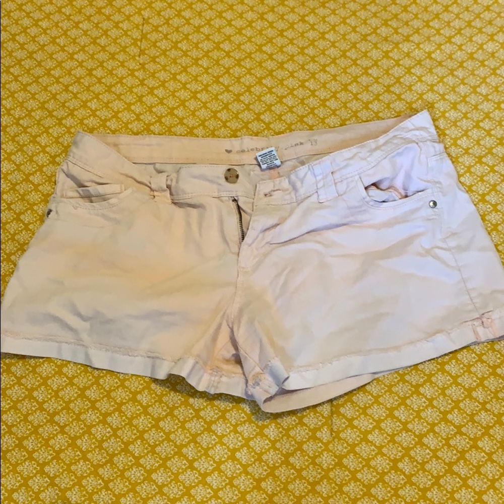 Short shorts, good condition, light pink